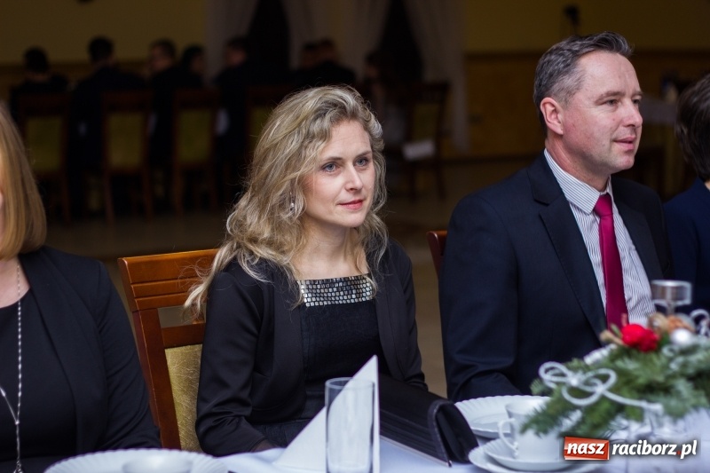 Zdjęcie w galerii na portalu naszraciborz.pl: Studniówka Mechanika w Pogrzebieniu wiadomości z regionu