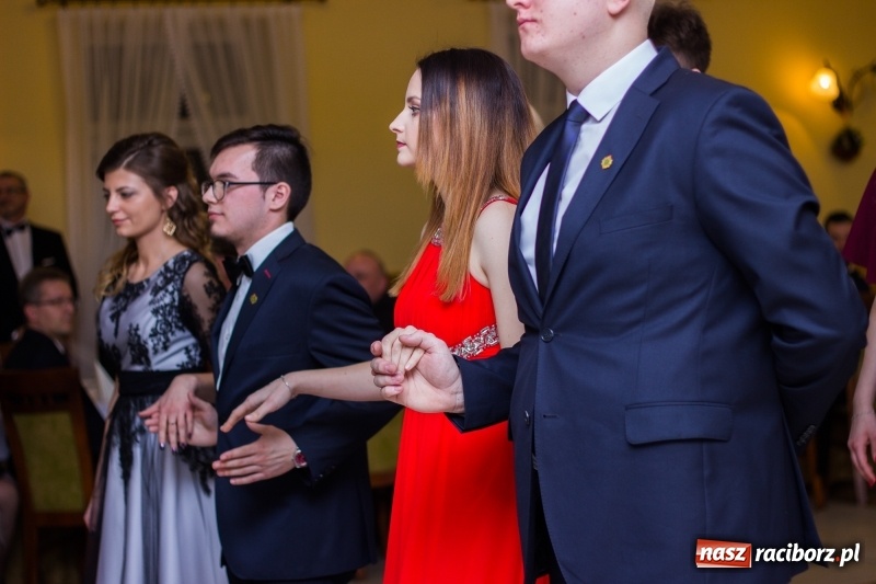 Zdjęcie w galerii na portalu naszraciborz.pl: Studniówka Mechanika w Pogrzebieniu wiadomości z regionu