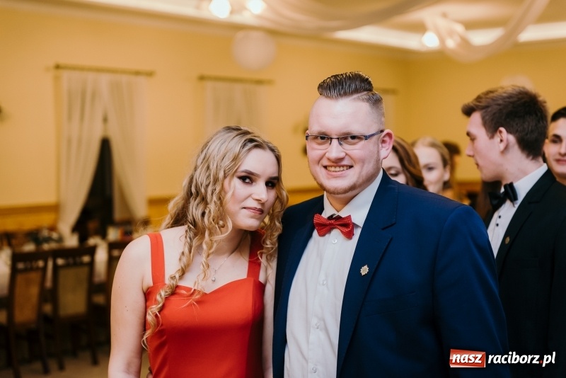 Zdjęcie w galerii na portalu naszraciborz.pl: Studniówka Mechanika w Pogrzebieniu wiadomości z regionu