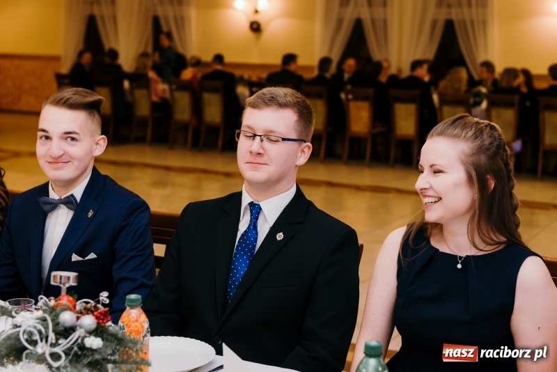 Zdjęcie w galerii na portalu naszraciborz.pl: Studniówka Mechanika w Pogrzebieniu wiadomości z regionu