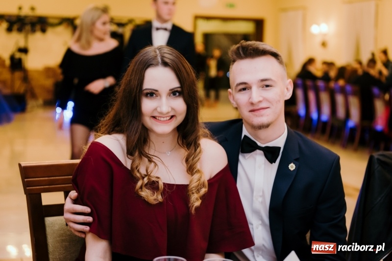 Zdjęcie w galerii na portalu naszraciborz.pl: Studniówka Mechanika w Pogrzebieniu wiadomości z regionu