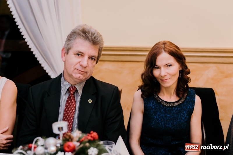 Zdjęcie w galerii na portalu naszraciborz.pl: Studniówka Mechanika w Pogrzebieniu wiadomości z regionu