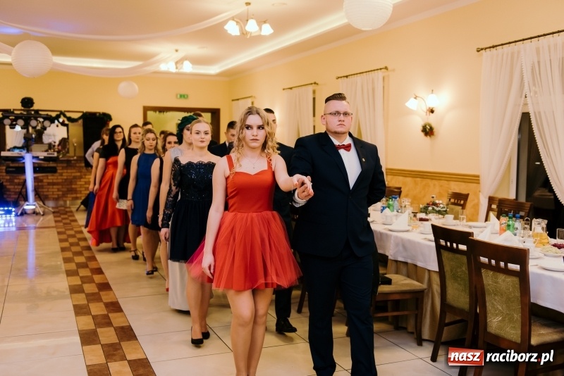 Zdjęcie w galerii na portalu naszraciborz.pl: Studniówka Mechanika w Pogrzebieniu wiadomości z regionu