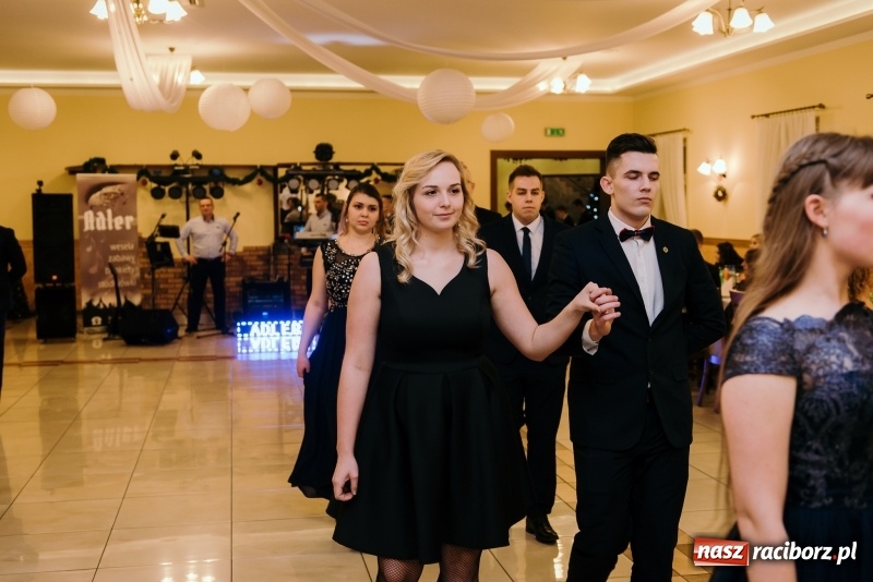 Zdjęcie w galerii na portalu naszraciborz.pl: Studniówka Mechanika w Pogrzebieniu wiadomości z regionu