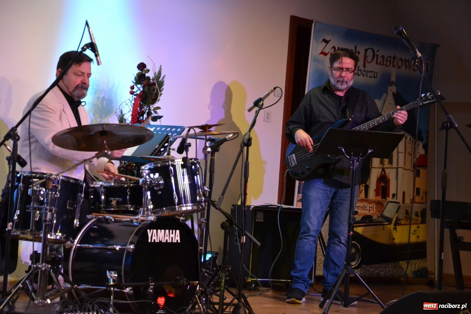 Zdjęcie w galerii na portalu naszraciborz.pl: Grupa Bez Nazwy zagrała na Zamku Piastowskim  wiadomości z regionu