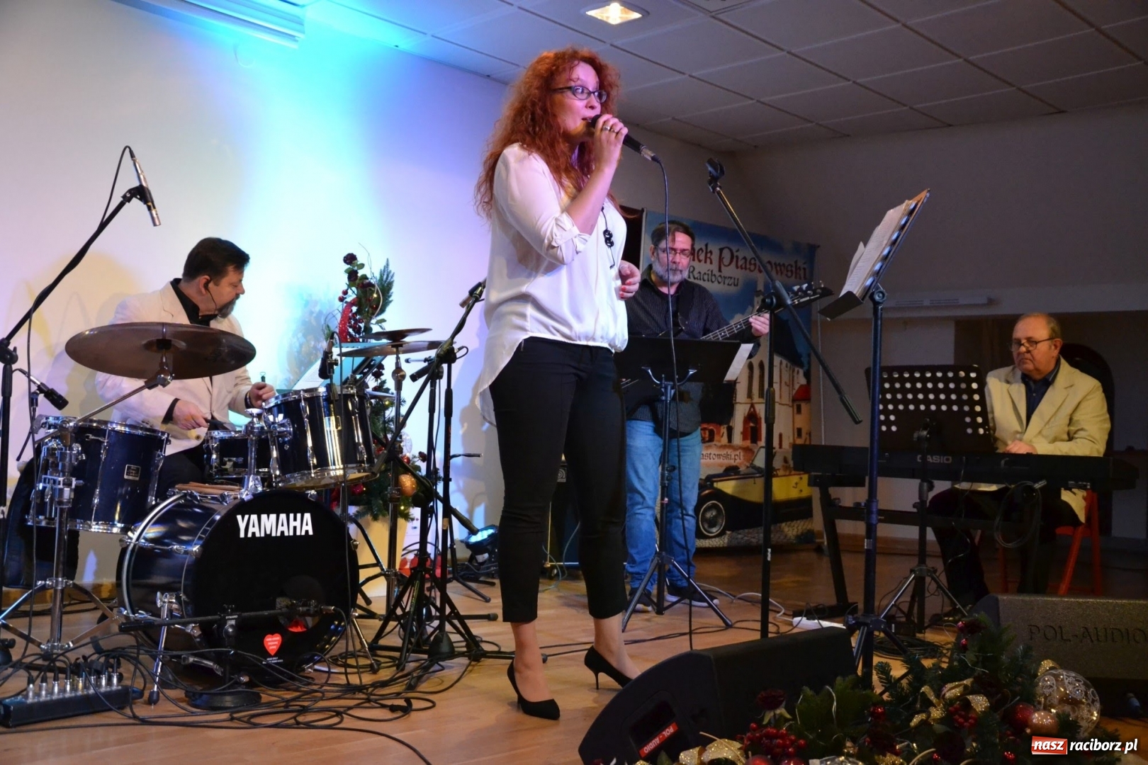 Zdjęcie w galerii na portalu naszraciborz.pl: Grupa Bez Nazwy zagrała na Zamku Piastowskim  wiadomości z regionu