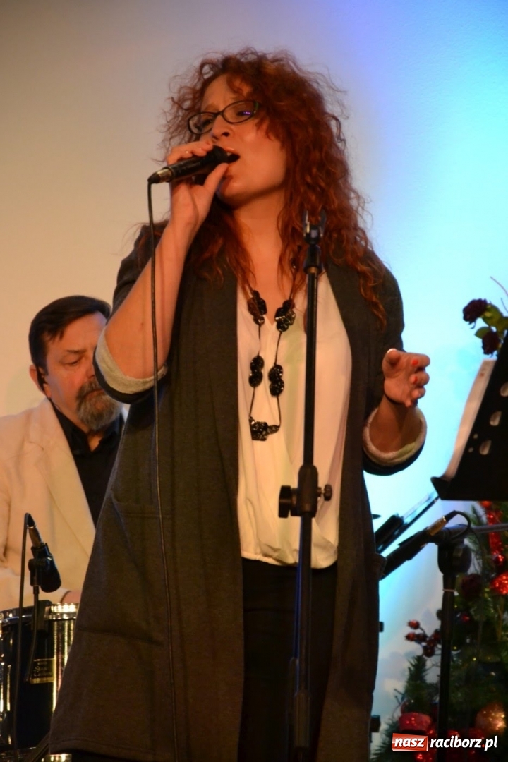 Zdjęcie w galerii na portalu naszraciborz.pl: Grupa Bez Nazwy zagrała na Zamku Piastowskim  wiadomości z regionu