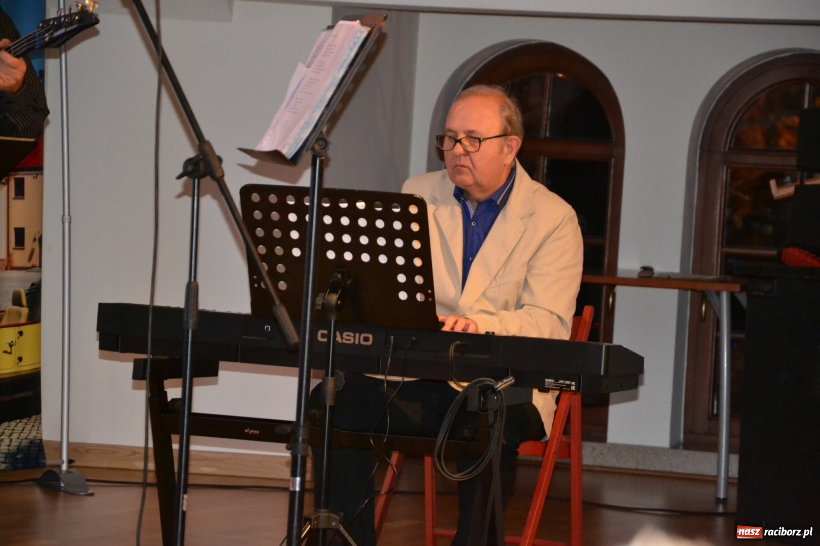 Zdjęcie w galerii na portalu naszraciborz.pl: Grupa Bez Nazwy zagrała na Zamku Piastowskim  wiadomości z regionu