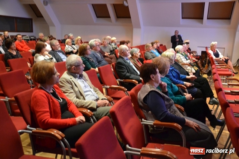 Zdjęcie w galerii na portalu naszraciborz.pl: Grupa Bez Nazwy zagrała na Zamku Piastowskim  wiadomości z regionu