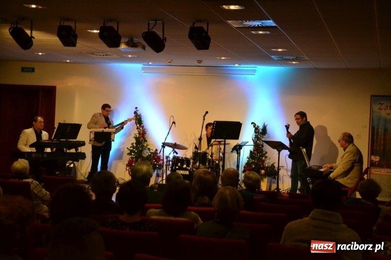 Zdjęcie w galerii na portalu naszraciborz.pl: Grupa Bez Nazwy zagrała na Zamku Piastowskim  wiadomości z regionu