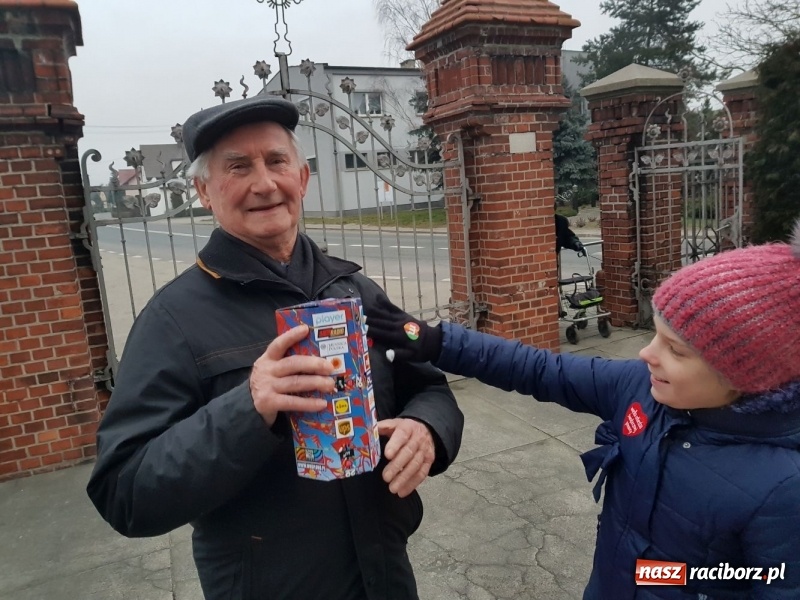 Zdjęcie w galerii na portalu naszraciborz.pl: W Krzanowicach kolejny rekord. Ponad 7 tys. zł na WOŚP  wiadomości z regionu
