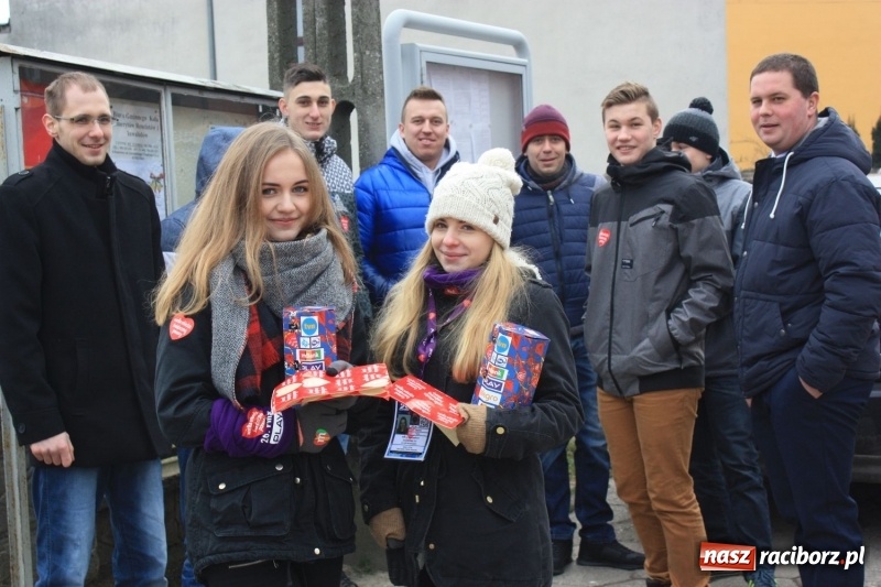Zdjęcie w galerii na portalu naszraciborz.pl: W Krzanowicach kolejny rekord. Ponad 7 tys. zł na WOŚP  wiadomości z regionu