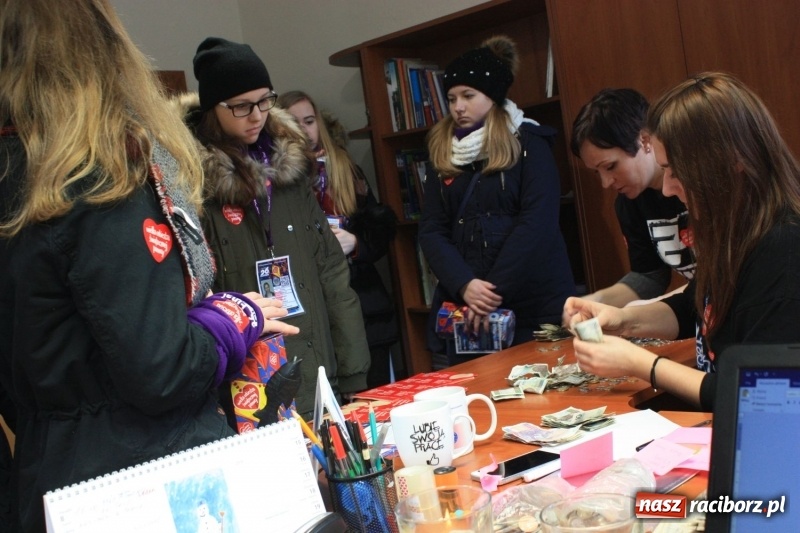 Zdjęcie w galerii na portalu naszraciborz.pl: W Krzanowicach kolejny rekord. Ponad 7 tys. zł na WOŚP  wiadomości z regionu