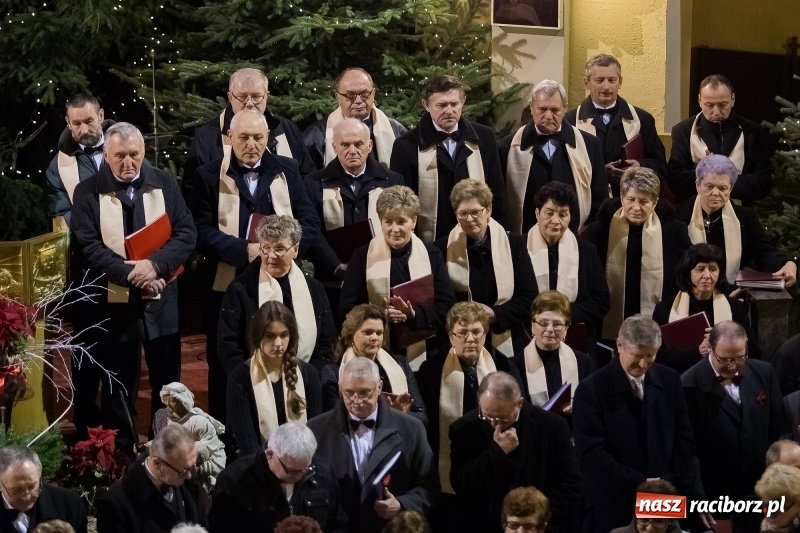 Zdjęcie w galerii na portalu naszraciborz.pl: XXVII koncert kolęd i pastorałek w kościele pw. NSPJ w Raciborzu wiadomości z regionu