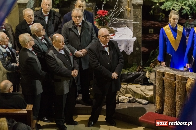 Zdjęcie w galerii na portalu naszraciborz.pl: XXVII koncert kolęd i pastorałek w kościele pw. NSPJ w Raciborzu wiadomości z regionu