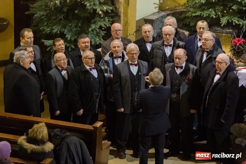Zdjęcie w galerii na portalu naszraciborz.pl: XXVII koncert kolęd i pastorałek w kościele pw. NSPJ w Raciborzu wiadomości z regionu