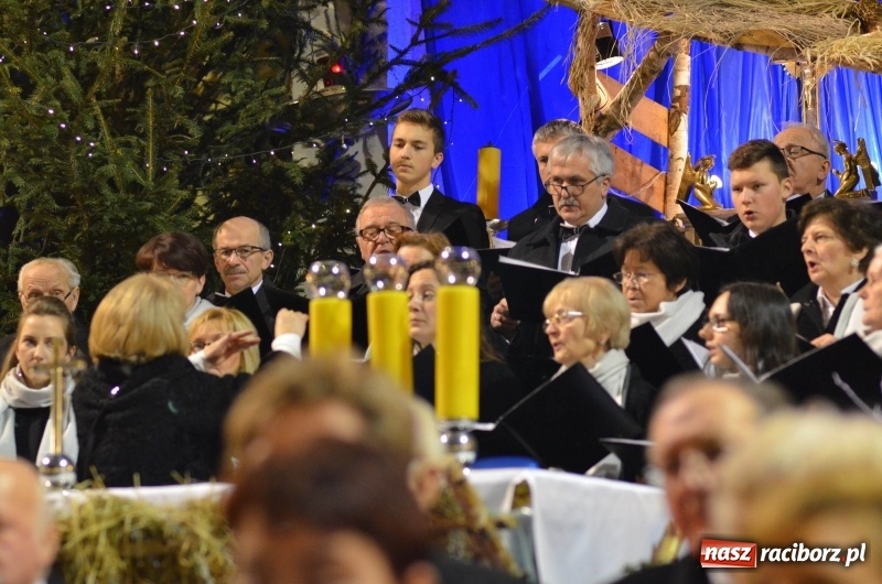 Zdjęcie w galerii na portalu naszraciborz.pl: XXVII koncert kolęd i pastorałek w kościele pw. NSPJ w Raciborzu wiadomości z regionu