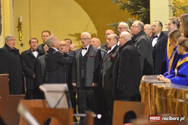 Zdjęcie w galerii na portalu naszraciborz.pl: XXVII koncert kolęd i pastorałek w kościele pw. NSPJ w Raciborzu wiadomości z regionu