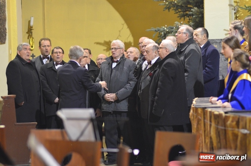 Zdjęcie w galerii na portalu naszraciborz.pl: XXVII koncert kolęd i pastorałek w kościele pw. NSPJ w Raciborzu wiadomości z regionu