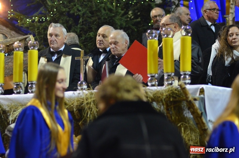 Zdjęcie w galerii na portalu naszraciborz.pl: XXVII koncert kolęd i pastorałek w kościele pw. NSPJ w Raciborzu wiadomości z regionu