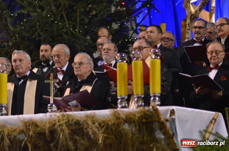 Zdjęcie w galerii na portalu naszraciborz.pl: XXVII koncert kolęd i pastorałek w kościele pw. NSPJ w Raciborzu wiadomości z regionu