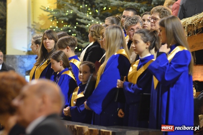Zdjęcie w galerii na portalu naszraciborz.pl: XXVII koncert kolęd i pastorałek w kościele pw. NSPJ w Raciborzu wiadomości z regionu