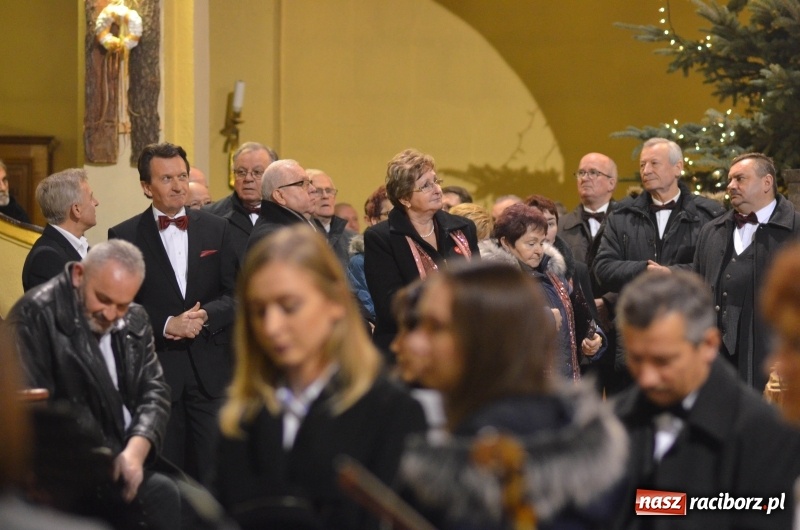 Zdjęcie w galerii na portalu naszraciborz.pl: XXVII koncert kolęd i pastorałek w kościele pw. NSPJ w Raciborzu wiadomości z regionu