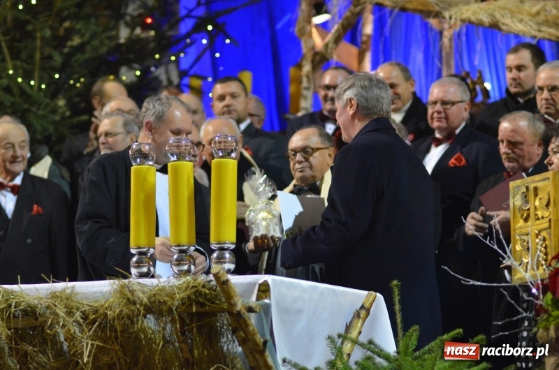 Zdjęcie w galerii na portalu naszraciborz.pl: XXVII koncert kolęd i pastorałek w kościele pw. NSPJ w Raciborzu wiadomości z regionu