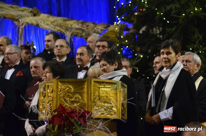 Zdjęcie w galerii na portalu naszraciborz.pl: XXVII koncert kolęd i pastorałek w kościele pw. NSPJ w Raciborzu wiadomości z regionu