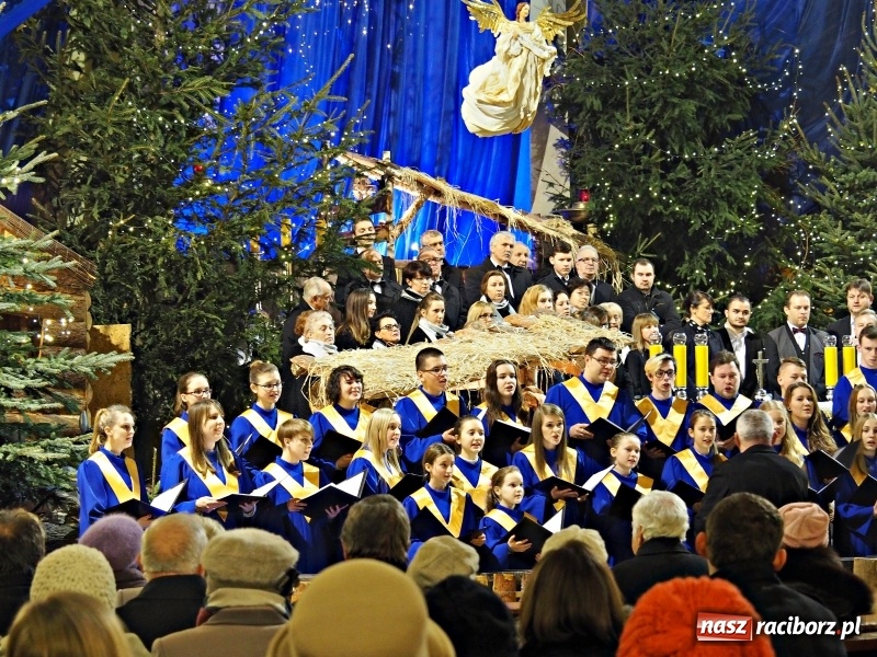 Zdjęcie w galerii na portalu naszraciborz.pl: XXVII koncert kolęd i pastorałek w kościele pw. NSPJ w Raciborzu wiadomości z regionu