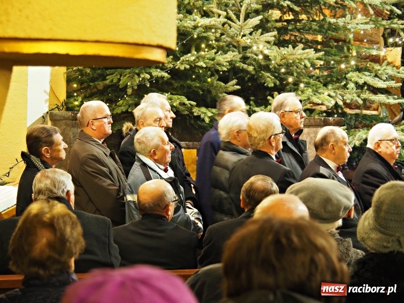 Zdjęcie w galerii na portalu naszraciborz.pl: XXVII koncert kolęd i pastorałek w kościele pw. NSPJ w Raciborzu wiadomości z regionu