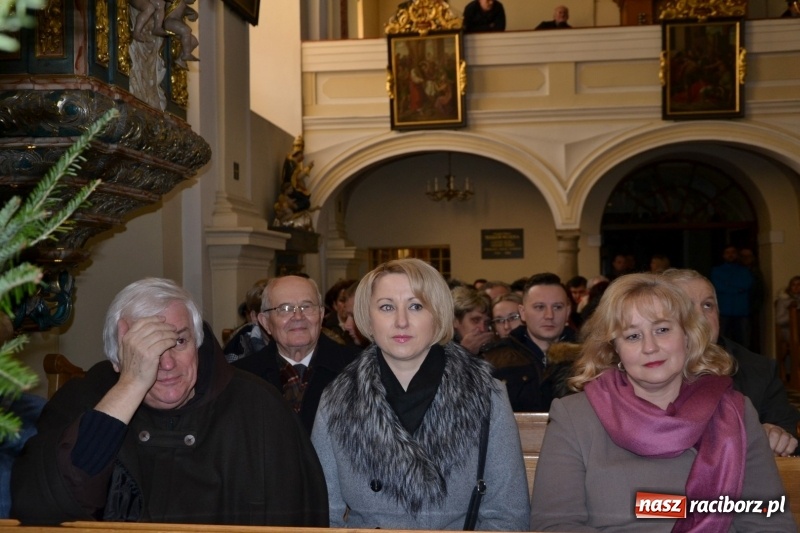 Zdjęcie w galerii na portalu naszraciborz.pl: W tworkowskim kościele zabrzmiały kolędy i pastorałki  wiadomości z regionu