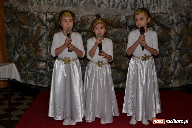 Zdjęcie w galerii na portalu naszraciborz.pl: W tworkowskim kościele zabrzmiały kolędy i pastorałki  wiadomości z regionu