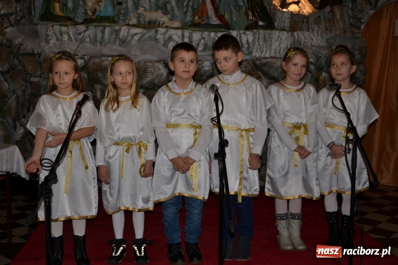 Zdjęcie w galerii na portalu naszraciborz.pl: W tworkowskim kościele zabrzmiały kolędy i pastorałki  wiadomości z regionu