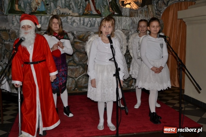 Zdjęcie w galerii na portalu naszraciborz.pl: W tworkowskim kościele zabrzmiały kolędy i pastorałki  wiadomości z regionu