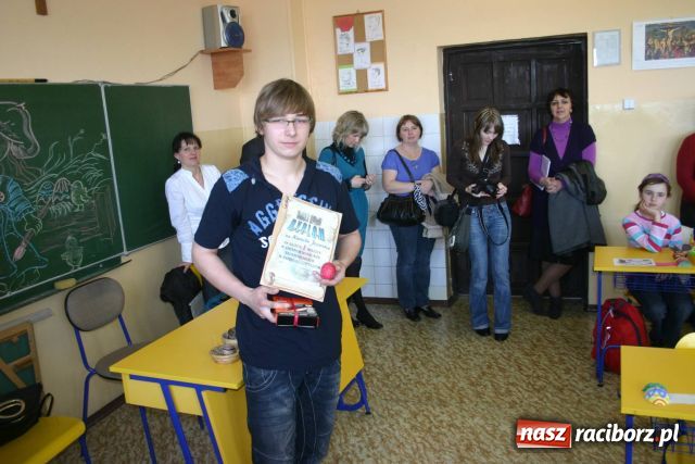 Zdjęcie w galerii na portalu naszraciborz.pl: Konkurs Kroszonkarski wiadomości z regionu