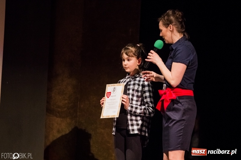 Zdjęcie w galerii na portalu naszraciborz.pl: Rekord w Raciborzu. Ponad 100 tys. zł z kwesty i licytacji Wielkiej Orkiestry Świątecznej Pomocy wiadomości z regionu