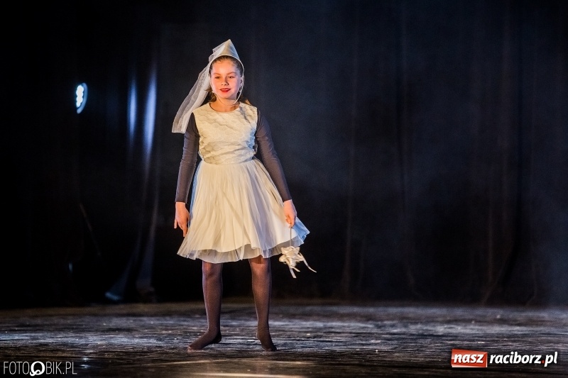 Zdjęcie w galerii na portalu naszraciborz.pl: Rekord w Raciborzu. Ponad 100 tys. zł z kwesty i licytacji Wielkiej Orkiestry Świątecznej Pomocy wiadomości z regionu