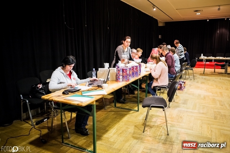 Zdjęcie w galerii na portalu naszraciborz.pl: Rekord w Raciborzu. Ponad 100 tys. zł z kwesty i licytacji Wielkiej Orkiestry Świątecznej Pomocy wiadomości z regionu