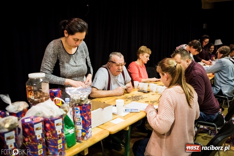 Zdjęcie w galerii na portalu naszraciborz.pl: Rekord w Raciborzu. Ponad 100 tys. zł z kwesty i licytacji Wielkiej Orkiestry Świątecznej Pomocy wiadomości z regionu