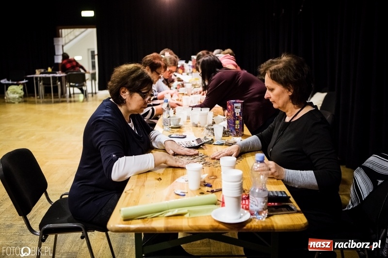 Zdjęcie w galerii na portalu naszraciborz.pl: Rekord w Raciborzu. Ponad 100 tys. zł z kwesty i licytacji Wielkiej Orkiestry Świątecznej Pomocy wiadomości z regionu