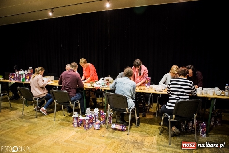 Zdjęcie w galerii na portalu naszraciborz.pl: Rekord w Raciborzu. Ponad 100 tys. zł z kwesty i licytacji Wielkiej Orkiestry Świątecznej Pomocy wiadomości z regionu