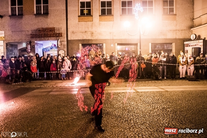 Zdjęcie w galerii na portalu naszraciborz.pl: Rekord w Raciborzu. Ponad 100 tys. zł z kwesty i licytacji Wielkiej Orkiestry Świątecznej Pomocy wiadomości z regionu
