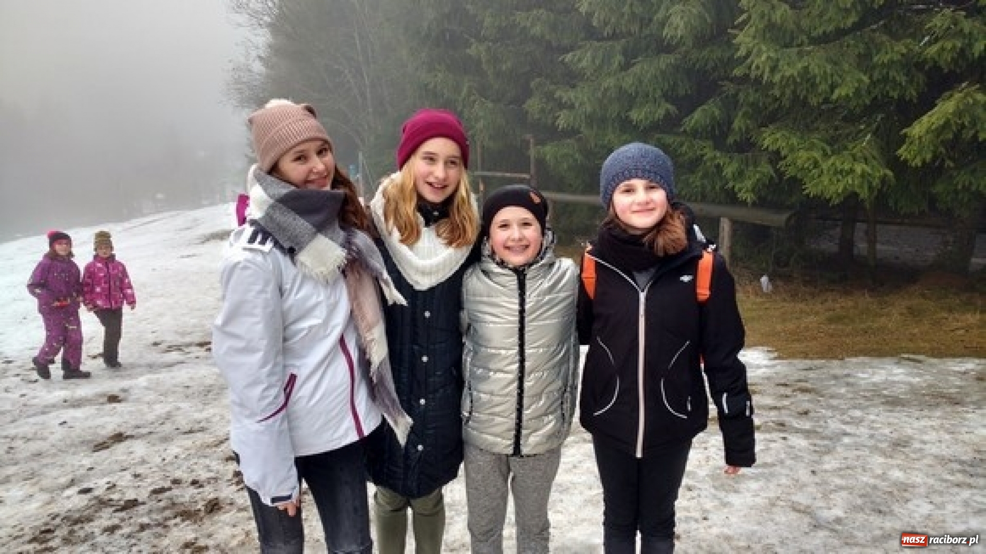 Zdjęcie w galerii na portalu naszraciborz.pl: Uczniowie z Ostroga w czeskim Visalaje  wiadomości z regionu