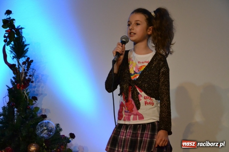 Zdjęcie w galerii na portalu naszraciborz.pl: Dzień Babci i Dziadka na Zamku Piastowskim  wiadomości z regionu