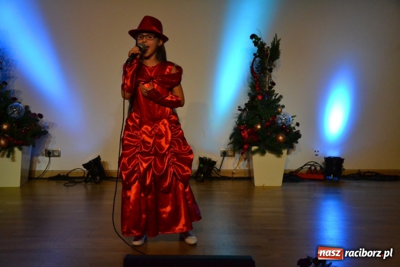 Zdjęcie w galerii na portalu naszraciborz.pl: Dzień Babci i Dziadka na Zamku Piastowskim  wiadomości z regionu