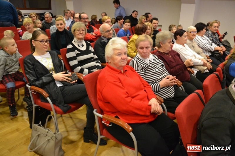 Zdjęcie w galerii na portalu naszraciborz.pl: Dzień Babci i Dziadka na Zamku Piastowskim  wiadomości z regionu