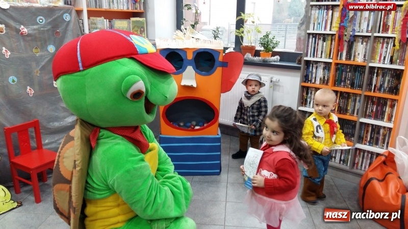 Zdjęcie w galerii na portalu naszraciborz.pl: Bal z Franklinem na Ostrogu  wiadomości z regionu