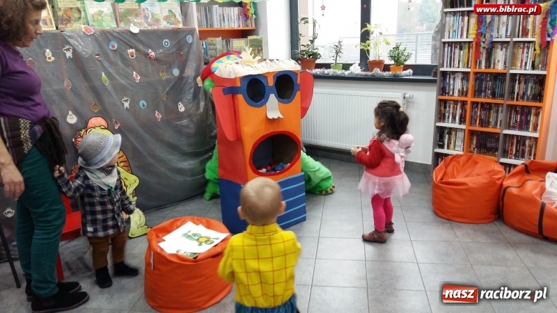 Zdjęcie w galerii na portalu naszraciborz.pl: Bal z Franklinem na Ostrogu  wiadomości z regionu