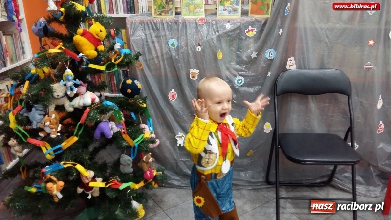 Zdjęcie w galerii na portalu naszraciborz.pl: Bal z Franklinem na Ostrogu  wiadomości z regionu